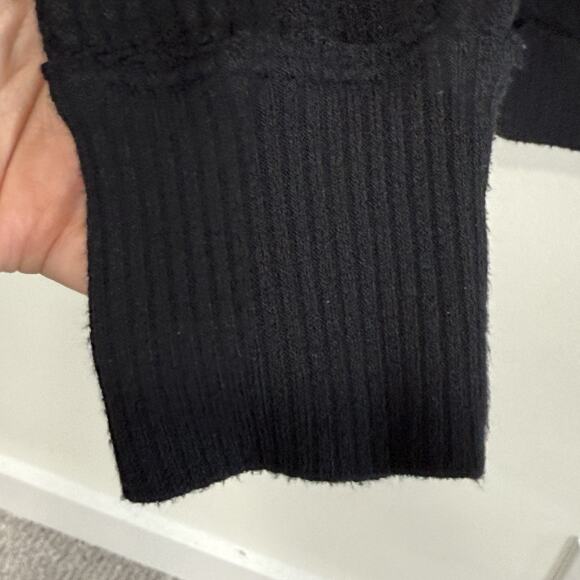 Free People Santa Clara Thermal Top Oversized Sz M Black We the Free Boho Waffle - Picture 6 of 9